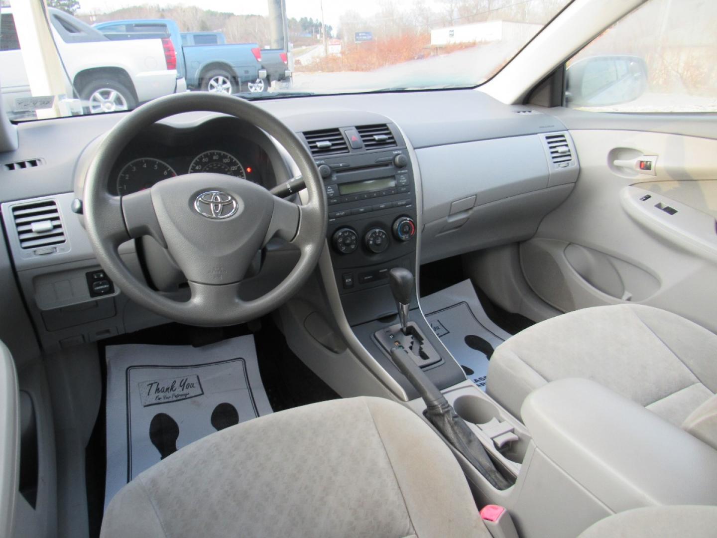 2009 SIlver /Gray Toyota Corolla LE (JTDBL40E299) with an 1.8L L4 DOHC 16V engine, 5-Speed Automatic Overdrive transmission, located at 6 Oliver Rd., Uniontown, PA, 15401, (724) 438-2024, 0.000000, 0.000000 - 2009 Toyota Corolla LE...GRAY CLOTH INTERIOR...POWER W/L/M/CRUISE...AM/FM CD...A/C...NEW TIRES...DON'T DELAY CALL TODAY!!! - Photo#12